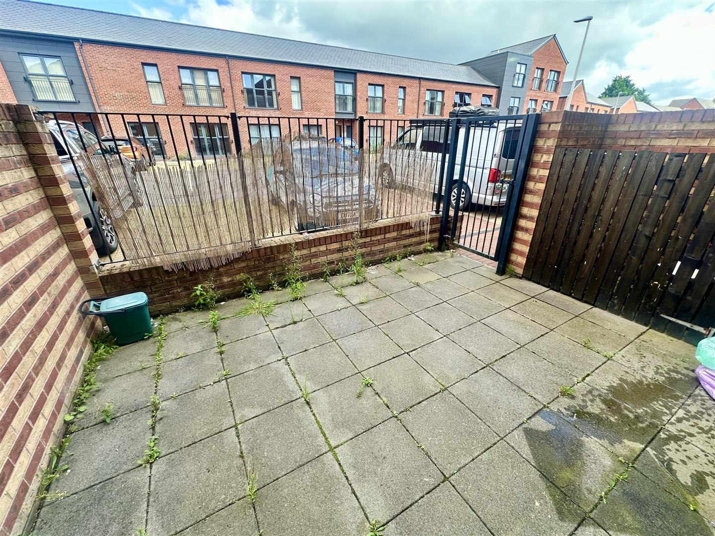 Langdon Road, Swansea, SA1 8RE